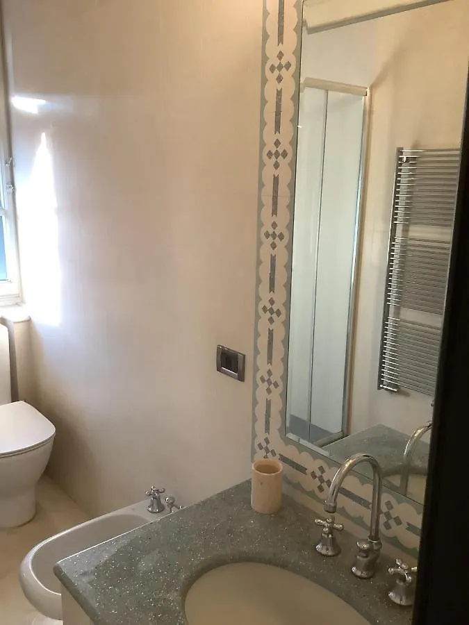 Apartment Appartamento Mary Rose Lucca