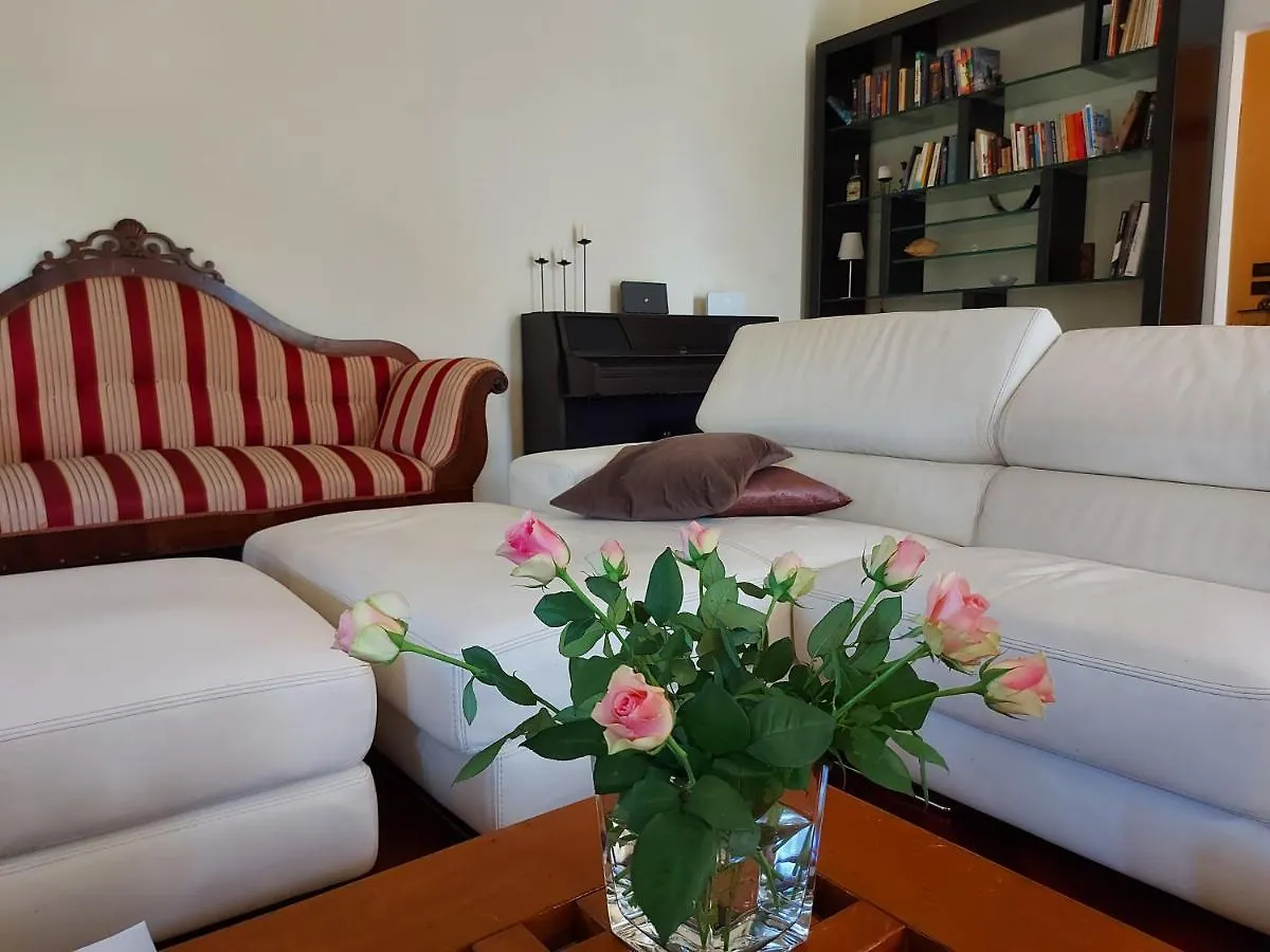 Apartment Appartamento Mary Rose Lucca